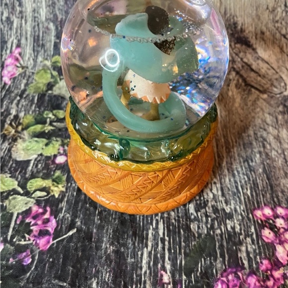 JAKKS Pacific Disney Moana's Musical Water Snow Globe and Jewelry Box WORKS 6" - Picture 9 of 12